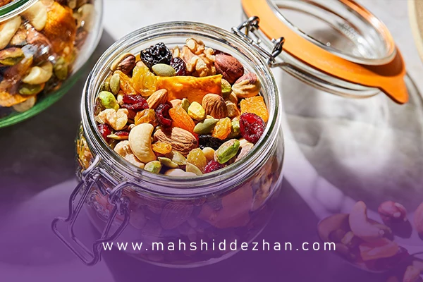 معرفی غذاها و خوراکیهایی که در نگاه اول سالم به نظر میرسند اما میتوانند عامل پنهان افزایش وزن و چاقی باشند